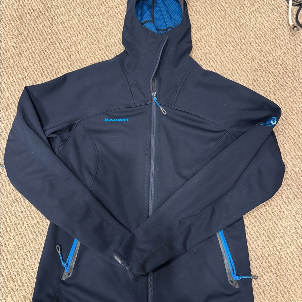 Mammut softshell Windstopper
 Navy Blue Jacket